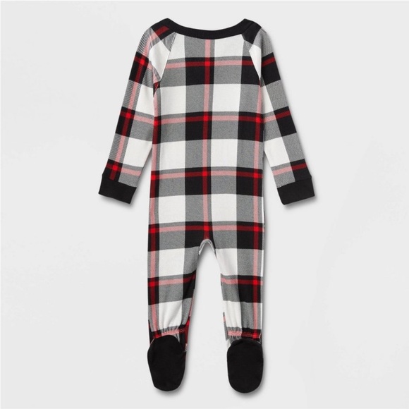 Wondershop Holiday Black/White/Red Plaid Baby Sleeper Size 3-6 Months NEW - Picture 5 of 5